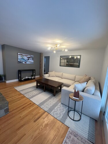 Enjoyable a cabin on the Black river with WiFi in Ludlow for a cozy stay