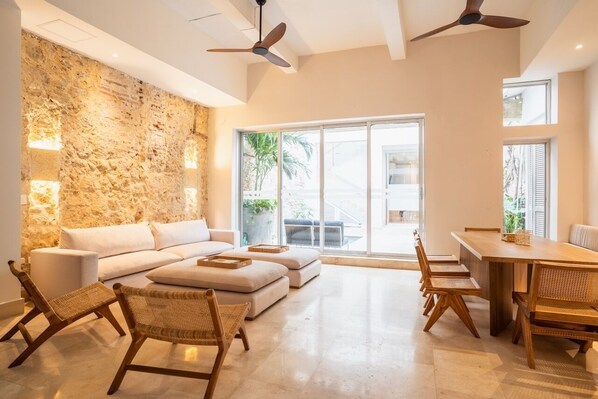 Luxury House | Living area