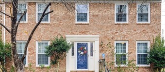 Charming 4-bedroom house with WiFi and AC in welcoming Woodbridge