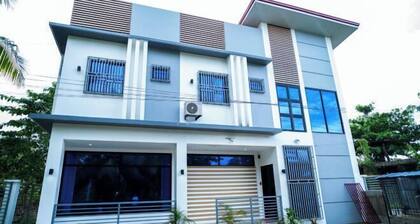 RedDoorz @ Guanzons Homestay