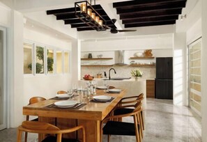 Room - Swarna Villa by Nakula (Bali)