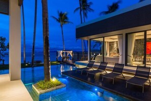 Pool - Elegant Villa Anar 5 Bed Luxury Beachfront Near Four Seasons (Koh Samui)
