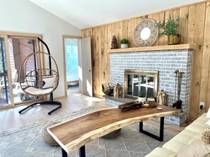 Interior - Home with SPA ROOM, steam shower, sauna, hot tub! 8 beds (Long Pond)