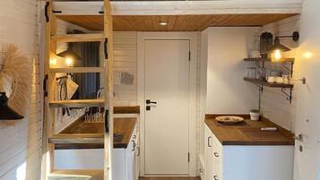 Economy Mobile Home, Garden View | Living area