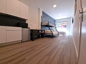 1 dormitorio, tabla de planchar con plancha, wifi gratis