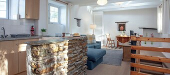 2 bedroom accommodation in Looe