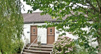 2 bedroom accommodation in Looe