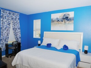 3 soverom, skrivebord, strykejern/-brett og wi-fi (inkludert)