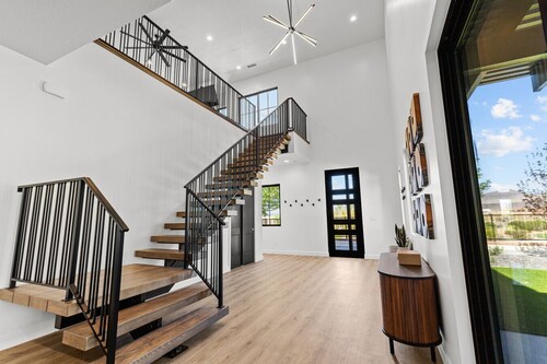 Brand New Build! 50+ Beds