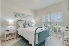 4 多间卧室、熨斗/熨衣板、免费 WiFi、床单