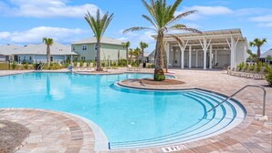 Unclassified image, 4 of 94, button