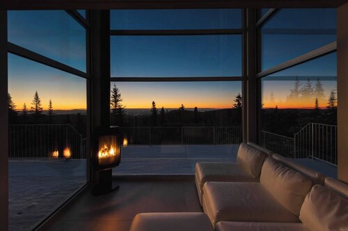Quartz - Panoramic Views and Spa Near Quebec City