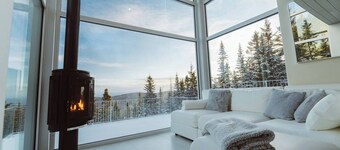 Quartz - Panoramic Views and Spa Near Quebec City