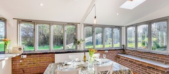 The Owl Barn - UK48736