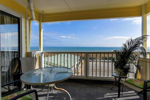 Carolina Cove –Oceanfront Escape in Carolina Beach