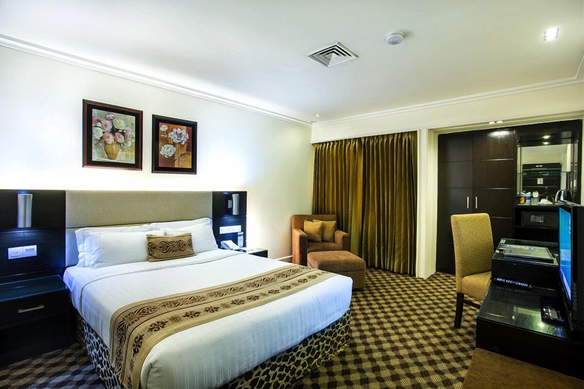 Executive Deluxe Double