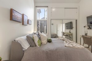 2 chambres, bureau, fer et planche Ă repasser, Wi-Fi gratuit