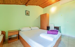 1 sovrum, gratis wi-fi och sängkläder