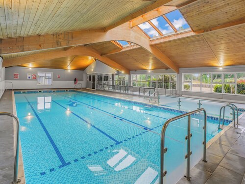 2 bedroom accommodation in Lowestoft