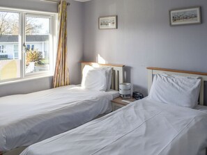 2 bedrooms, free WiFi, bed sheets