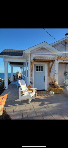 Xanadu By The Sea Premium Cottage Rentals(The Hydrangeas)