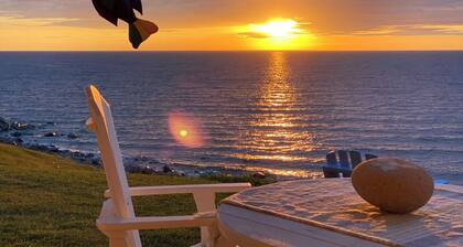 Xanadu By The Sea Premium Cottage Rentals(The Hydrangeas)