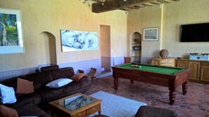 TV, fireplace, DVD player, foosball