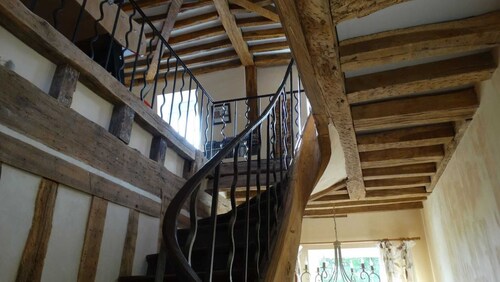 Gîte Château de Montboulon-14 personnes Piscine et Jacuzzi