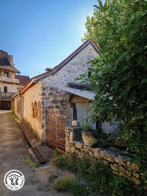 Property grounds - Le Trianon - CABRERETS (CABRERETS)