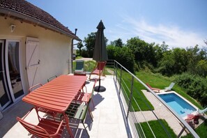 Outdoor dining - Gîte Causse - GOURDON - Gîte (GOURDON)