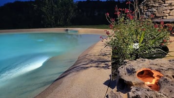 Opvarmet pool