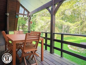 Outdoor dining - Le Chalet - PINSAC - Gîte (PINSAC)