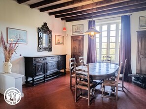 Dining - Gîtes de France® - La Hulotte (ALBAS)