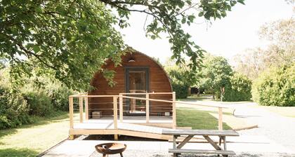 Family En-suite Cabin in South Pembrokeshire