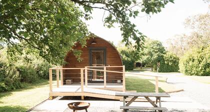 Large-Accessible-Cabine-SDB privée avec douche