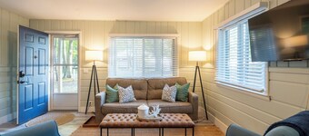 Scenic Drive Resort - Cabin #2