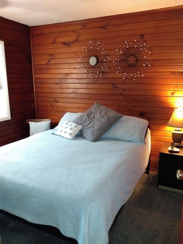 1 makuuhuone, silitysrauta/-lauta, Wi-Fi, vuodevaatteet