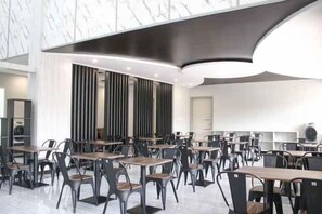 Unclassified image, 5 of 20, button - Helsinki Hotel Palu (South Palu)