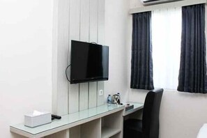 Room - Helsinki Hotel Palu (South Palu)