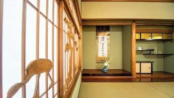 Ferros/tábuas de passar roupa, berços