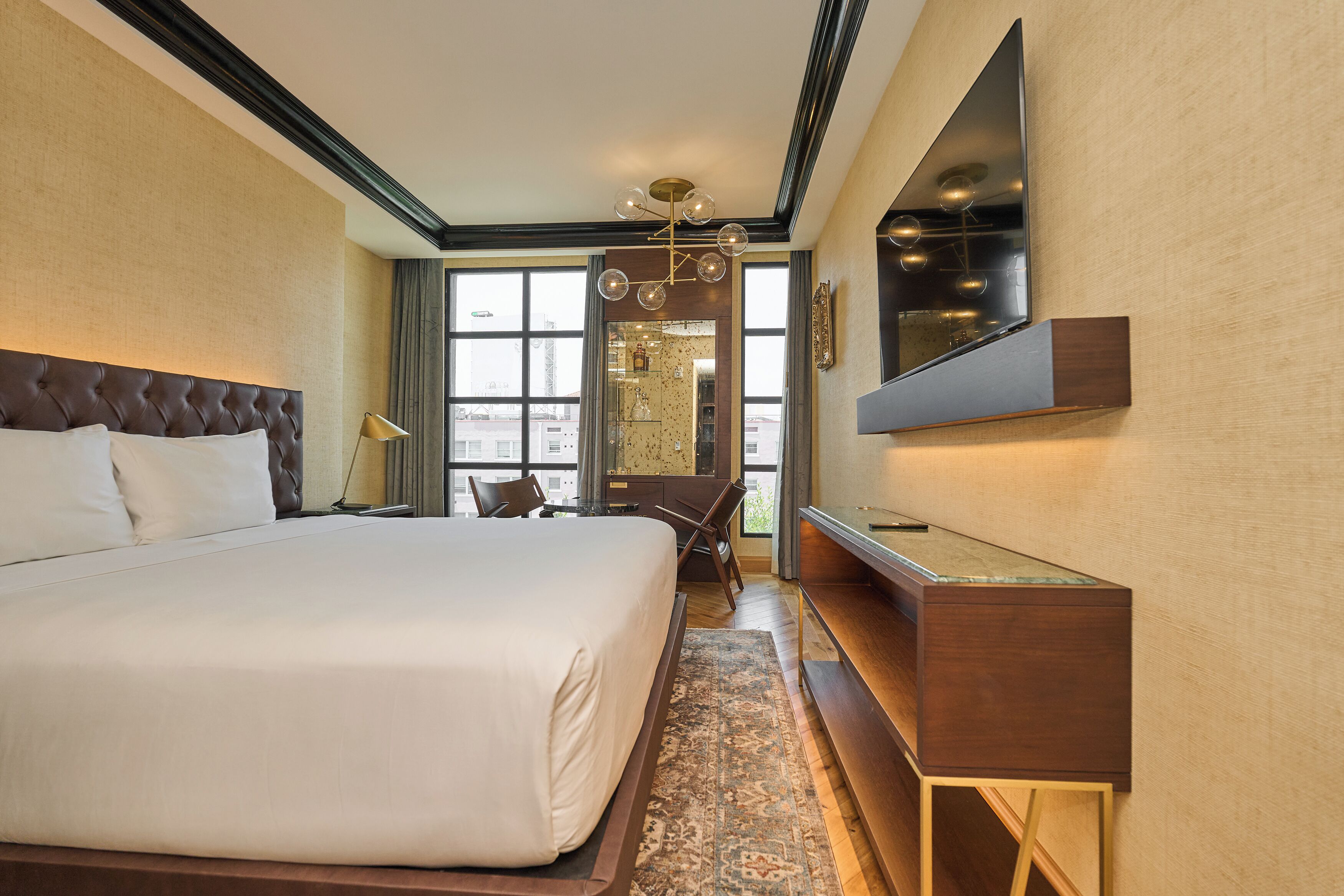 Photo - Whisky Hotel