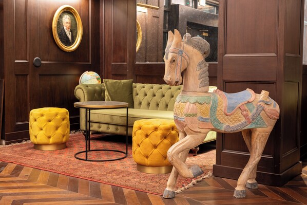 Lobby - Whisky Hotel  (Los Angeles)