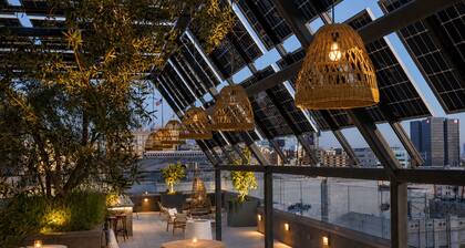 Whisky Hotel
