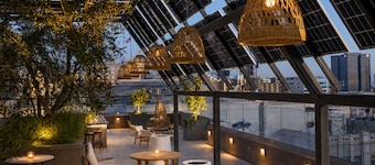 Whisky Hotel