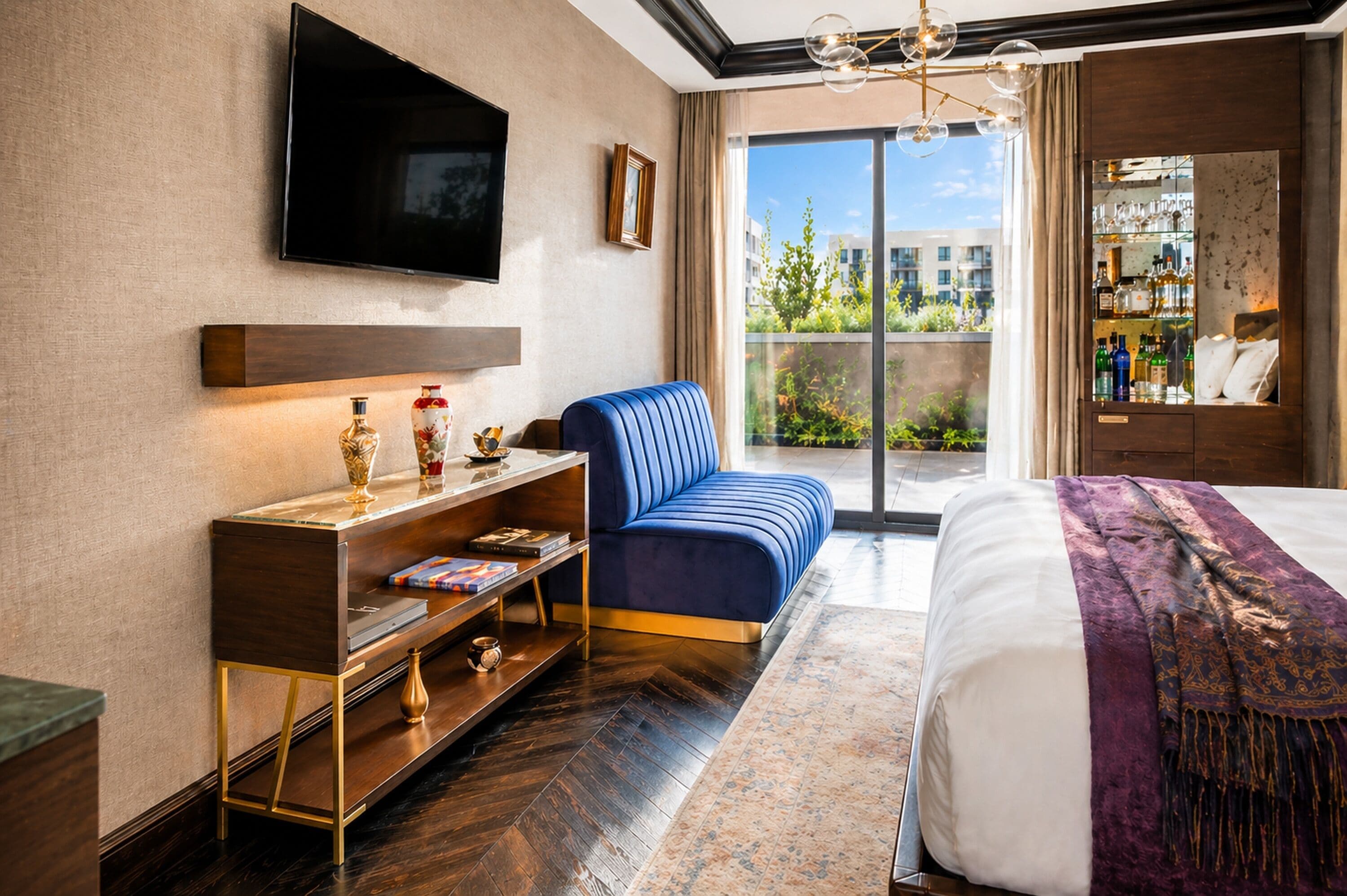 Photo - Whisky Hotel