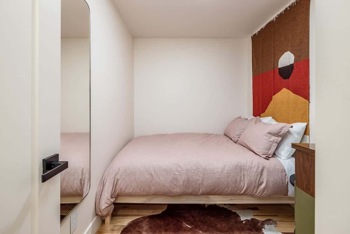 1 bedroom, iron/ironing board, WiFi, bed sheets