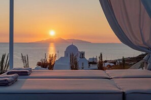 Spa - Santorini's Rising Sun Private Villa (Panagia Kalou)