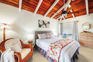 1 chambre, fer et planche à repasser, Wi-Fi gratuit, draps fournis