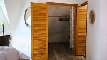 4 chambres, fer et planche Ă  repasser, Wi-Fi gratuit, draps fournis