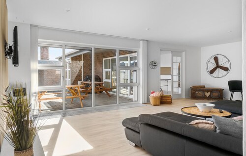 Amazing home in Thyborøn with sauna